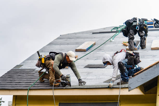 Professional Gutter Installation technician working in Rosemead, CA